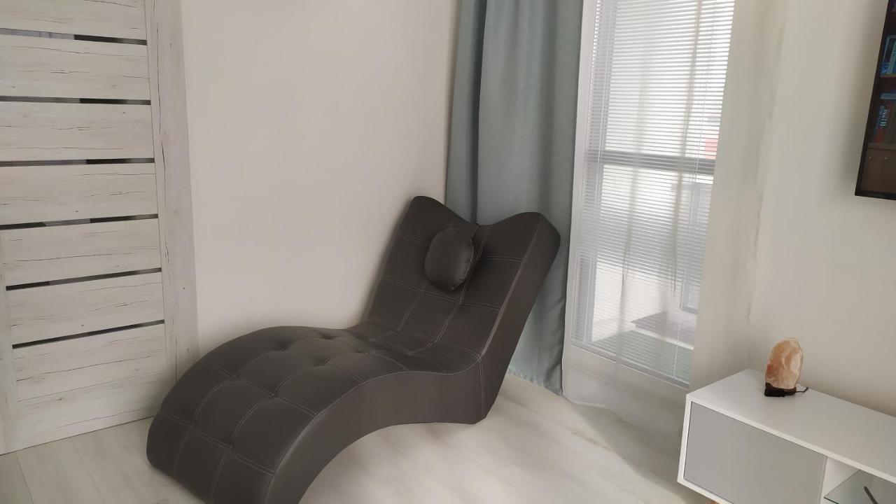 Apartman Till Galanta Exterior photo